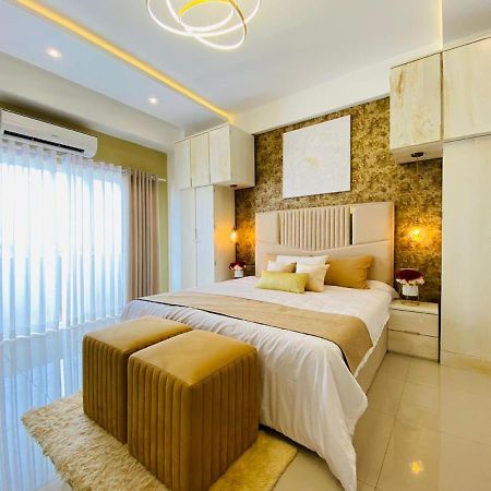 Ocean Breeze - Udaya Luxury Apartments Negombo Esterno foto