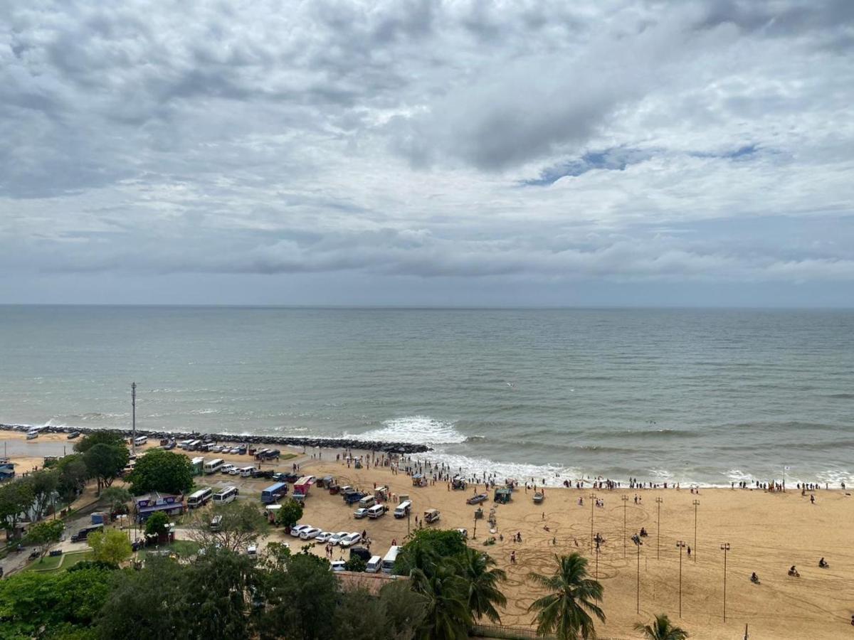 Ocean Breeze - Udaya Luxury Apartments Negombo Esterno foto